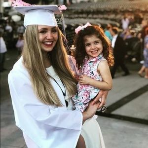 Meet your Posher, Madison